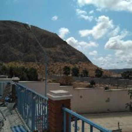 Recovery Mountain Homestay 알리칸테 외부 사진