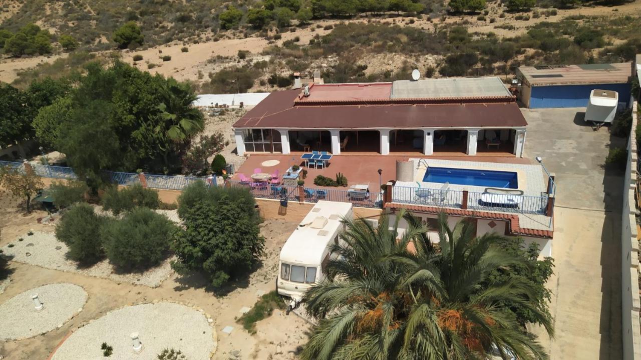Recovery Mountain Homestay 알리칸테 외부 사진